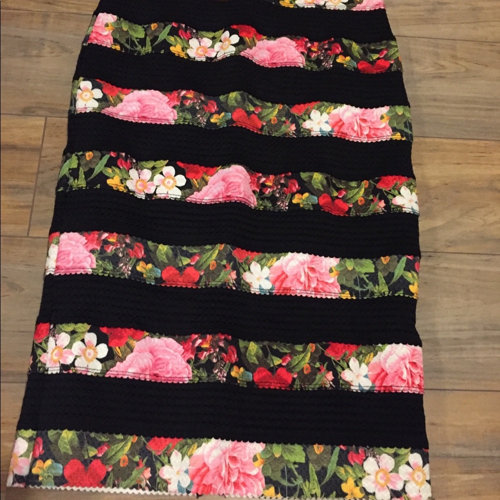 New York & Co., multicolored floral print skirt.